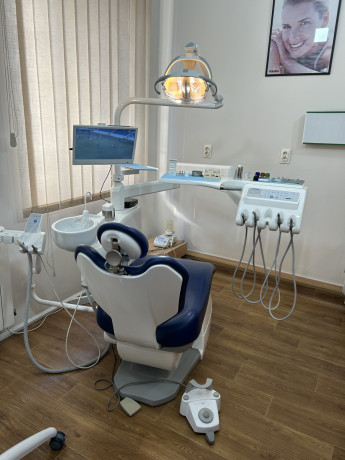 stomatoloska-stolica-big-0