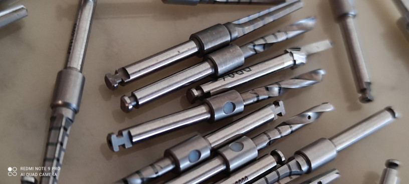 hirurska-sspecijalna-svrdla-za-hirurgiju-inplantologiju-big-4